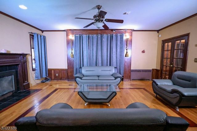 75 Chancellor Ave, Newark City, NJ 07112