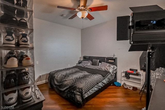 75 Chancellor Ave, Newark City, NJ 07112