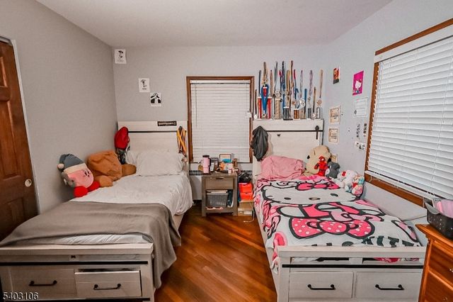 75 Chancellor Ave, Newark City, NJ 07112