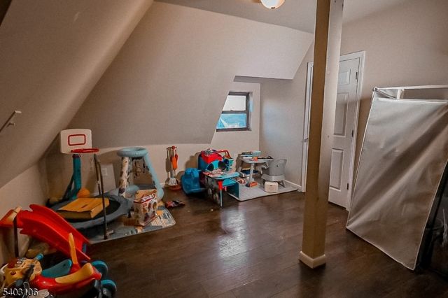 75 Chancellor Ave, Newark City, NJ 07112