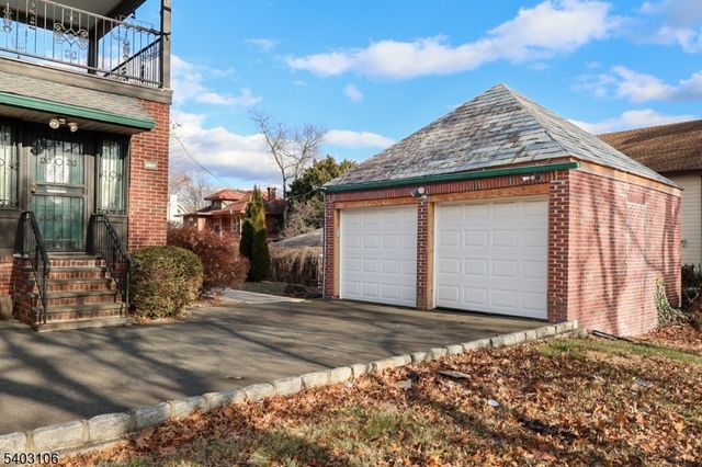 75 Chancellor Ave, Newark City, NJ 07112