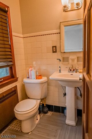 75 Chancellor Ave, Newark City, NJ 07112