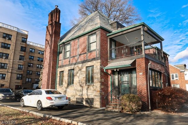 75 Chancellor Ave, Newark City, NJ 07112