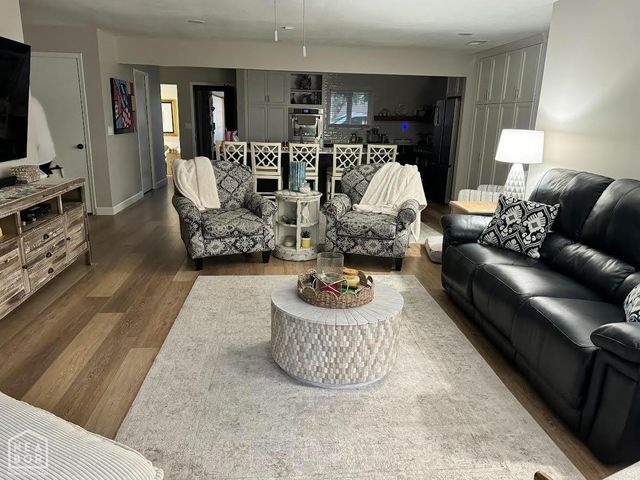 100 Briarcrest, Jonesboro, AR 72401