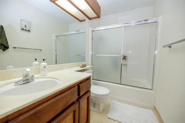 3609 Thomas More Way, Modesto, CA 95356