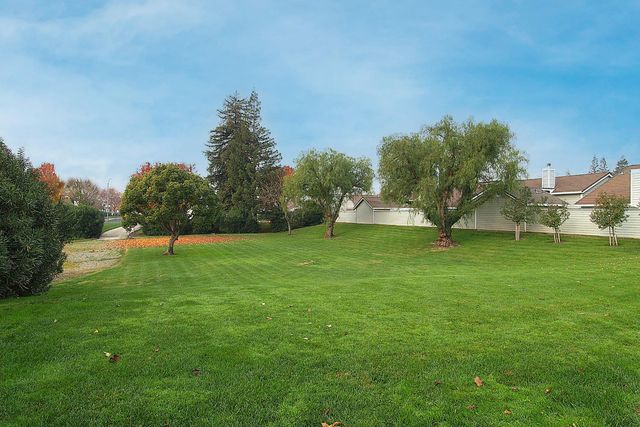 3609 Thomas More Way, Modesto, CA 95356