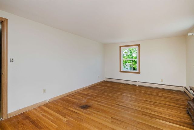 80 Wellesley, Somerset, MA 02726