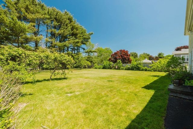 80 Wellesley, Somerset, MA 02726