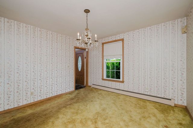 80 Wellesley, Somerset, MA 02726