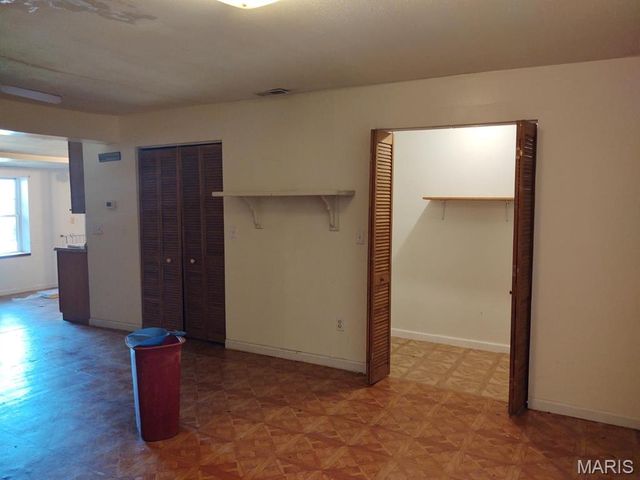 213 N Van Buren Street, New Athens, IL 62264