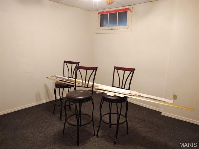 213 N Van Buren Street, New Athens, IL 62264