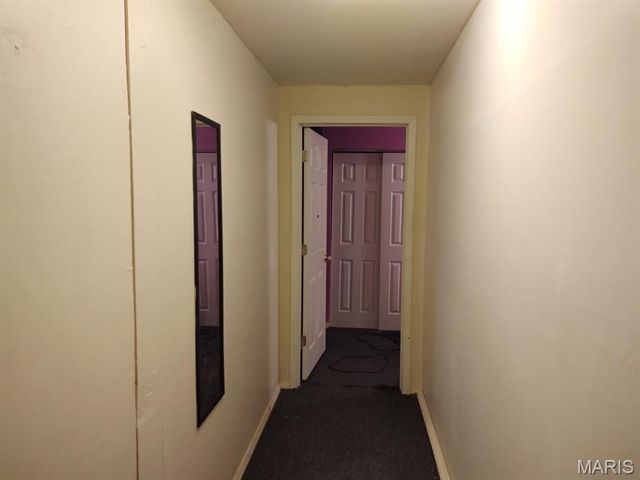 213 N Van Buren Street, New Athens, IL 62264