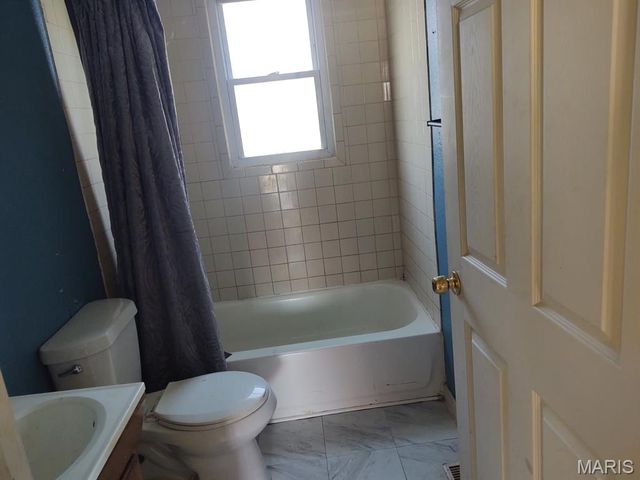 213 N Van Buren Street, New Athens, IL 62264