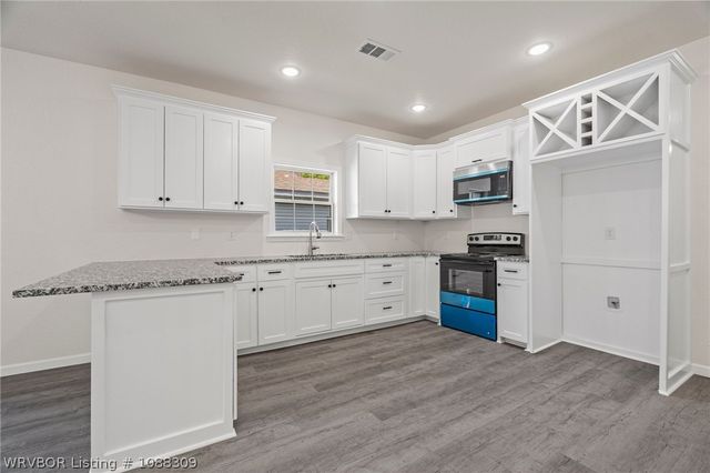 1404 N 18th Street, Fort Smith, AR 72901