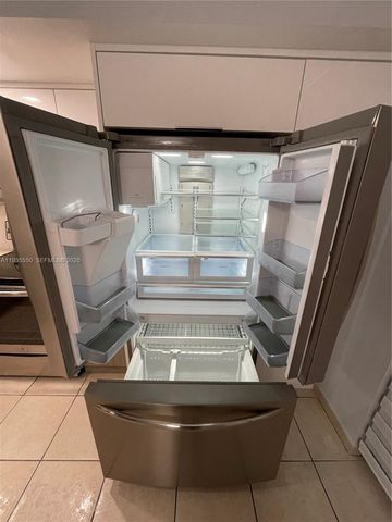 8760 SW 133rd Ave Rd 412, Miami, FL 33183