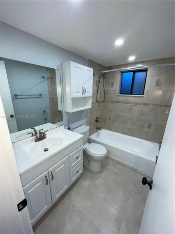 8760 SW 133rd Ave Rd 412, Miami, FL 33183