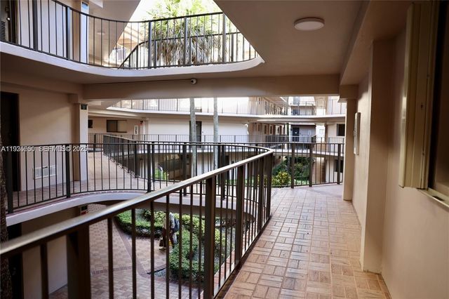 8760 SW 133rd Ave Rd 412, Miami, FL 33183