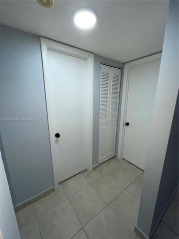 8760 SW 133rd Ave Rd 412, Miami, FL 33183