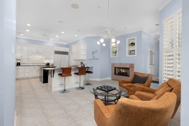 2445 EAGLERIDGE LN, Memphis, TN 38016