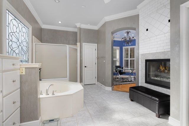 2445 EAGLERIDGE LN, Memphis, TN 38016