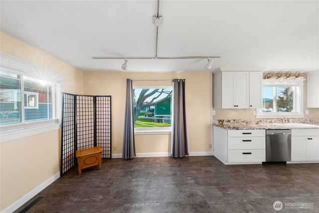 1411 5th Street, Anacortes, WA 98221