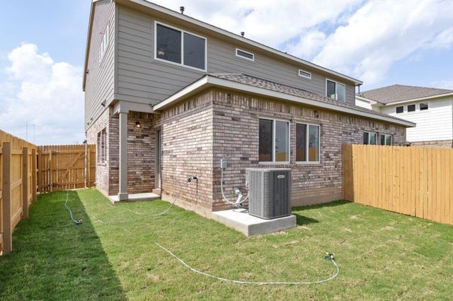 138 Whinny WAY, Georgetown, TX 78626