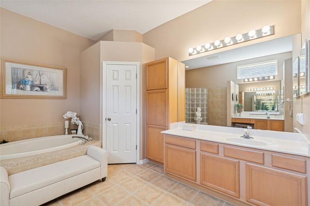 8359 GOLDEN PRAIRIE DRIVE, Tampa, FL 33647