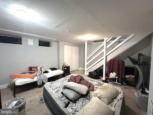 3426 ROUND RD, Baltimore, MD 21225
