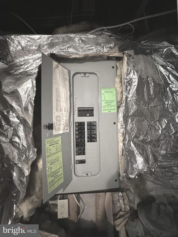 Image 33 of property listing at 3426 ROUND RD, Baltimore, MD 21225