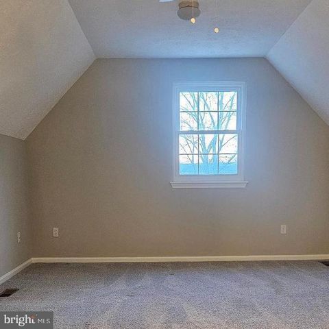 2082 CHAPELSIDE CT, Waldorf, MD 20602