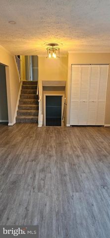 2082 CHAPELSIDE CT, Waldorf, MD 20602