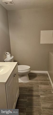 2082 CHAPELSIDE CT, Waldorf, MD 20602