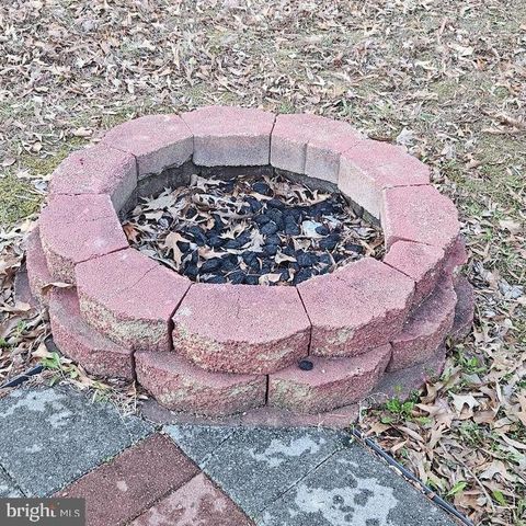 2082 CHAPELSIDE CT, Waldorf, MD 20602