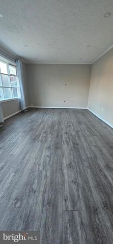 2082 CHAPELSIDE CT, Waldorf, MD 20602