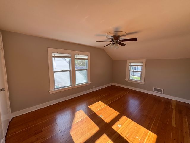 509 E 161st Place, South Holland, IL 60473