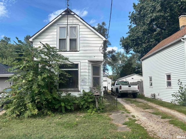 2813 W MARQUETTE Street, Peoria, IL 61605
