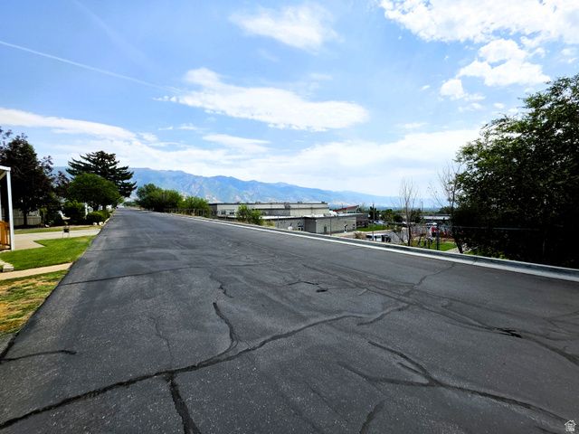 23 N LAKEVIEW DR, Layton, UT 84041
