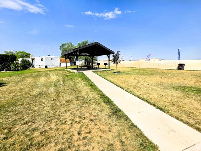 23 N LAKEVIEW DR, Layton, UT 84041