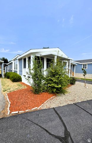 23 N LAKEVIEW DR, Layton, UT 84041