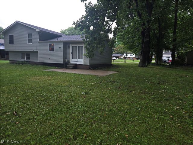 8218 Comet Court, Mentor, OH 44060