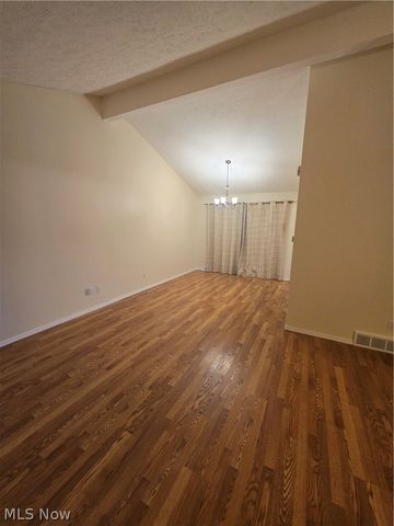 8218 Comet Court, Mentor, OH 44060