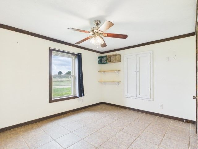 29118 N State Highway 19, Athens, TX 75752
