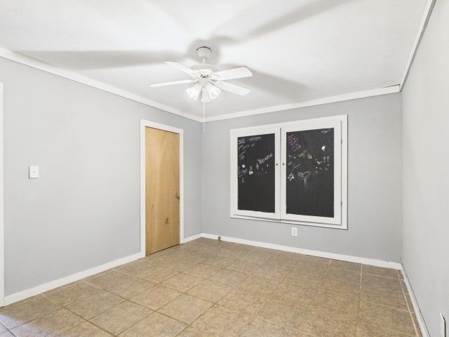 29118 N State Highway 19, Athens, TX 75752