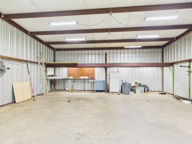 29118 N State Highway 19, Athens, TX 75752
