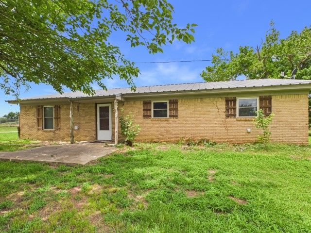 29118 N State Highway 19, Athens, TX 75752