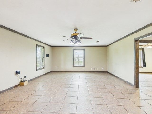 29118 N State Highway 19, Athens, TX 75752