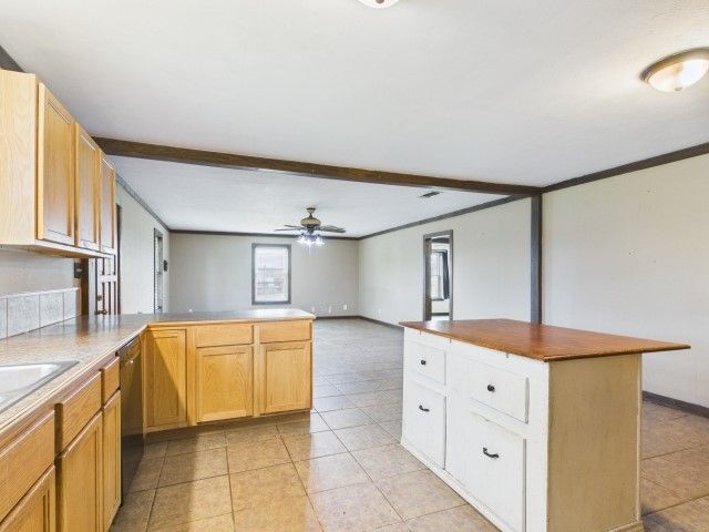 29118 N State Highway 19, Athens, TX 75752