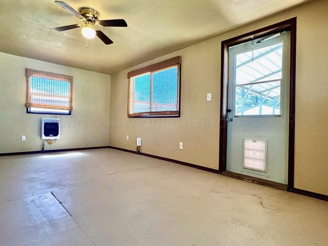 307 CEDAR Avenue, Dumas, TX 79029