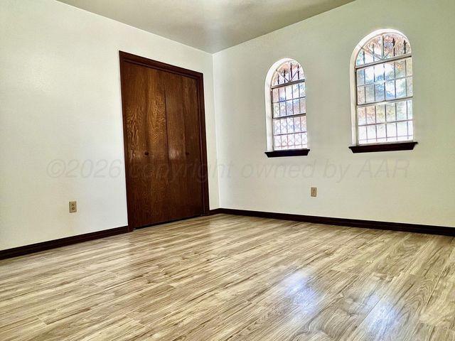 307 CEDAR Avenue, Dumas, TX 79029