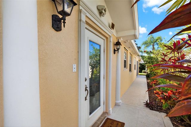 7526 QUINTO DRIVE, Sarasota, FL 34238